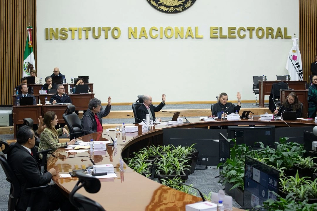La Jornada - Ordena INE a 5 medios digitales retirar publicaciones por  posible VPMRG
