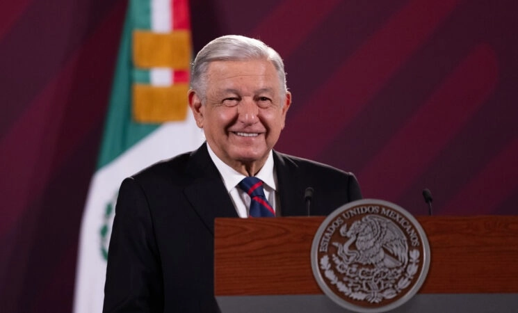 El Presidente durante su conferencia matutina de este jueves. Foto Gobierno de México