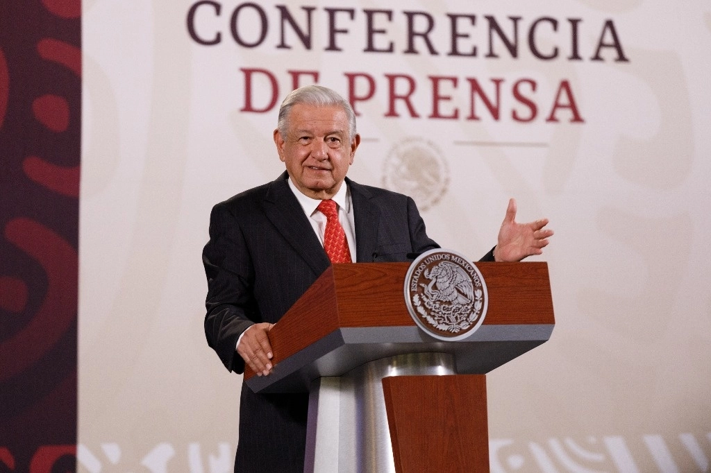 Se aprobó que cada conferencia matutina presidencial tendrá que ser editada o modificada antes de subirse a las redes sociales y páginas oficiales. Foto Pablo Ramos / Archivo 