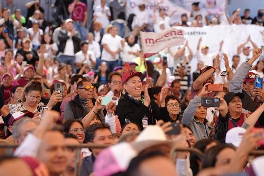 Simpatizantes de Morena en un acto de sus candidatos. Foto tomada del perfil de X de Claudia Sheinbaum