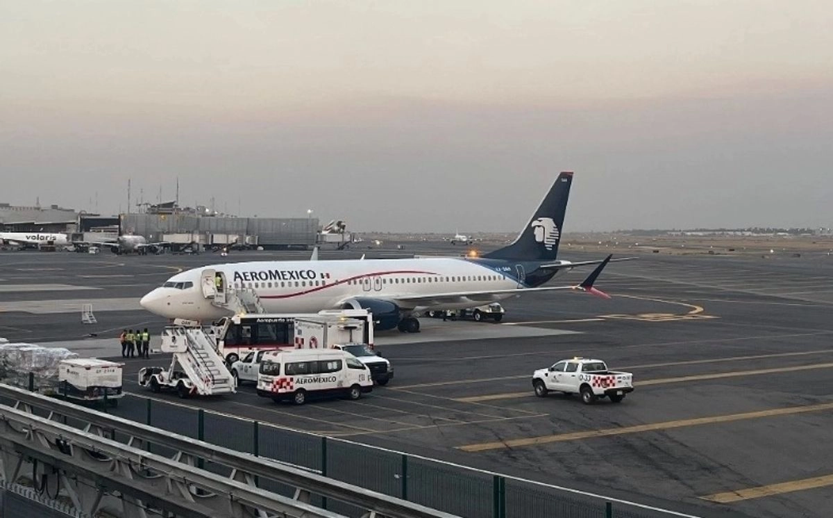 Estados Unidos ordenó a Delta Air Lines y Aeroméxico que deshagan una empresa conjunta antes del 1 de enero que les permita coordinar decisiones de programación, precios y capacidad para vuelos. Foto 