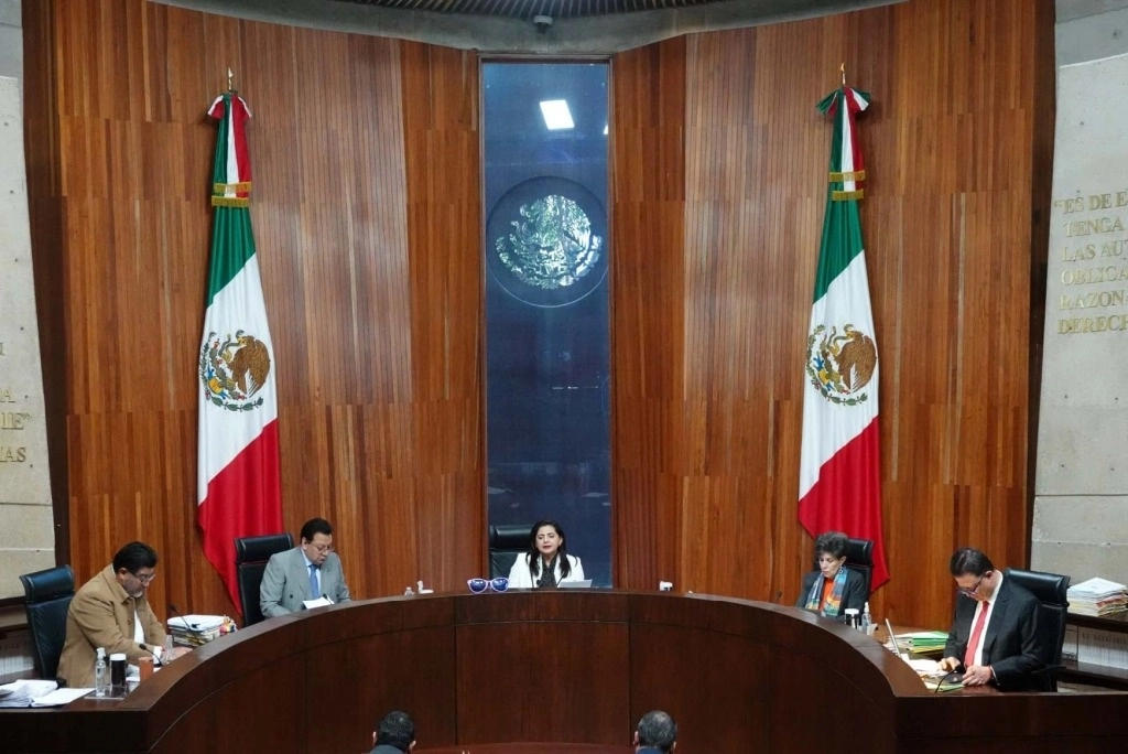 Magistrados del Tribunal Electoral durante una sesión. Foto Cuartoscuro / archivo 