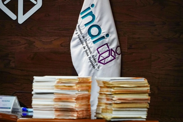 Solo 60 de 635 organismos federales cumplen al 100% la ley sobre protección de datos personales. Foto Cuartoscuro