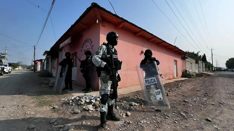 Operativo de seguridad en el municipio Frontera Comalapa, Chiapas. Foto 'La Jornada' / Archivo