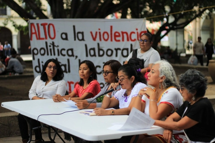 El Consorcio para el Diálogo Parlamentario reporta la violencia ejercida por  Marcelino Óscar Ortega Lavariega en contra de la maestra, Berenice Benítez Félix. Foto Tomada de X @consorciooaxaca