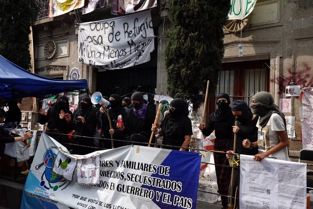 Colectivos feministas que ocupan la sede de la CNDH, en imagen del pasado 14 de septiembre. Foto Cristina Rodríguez