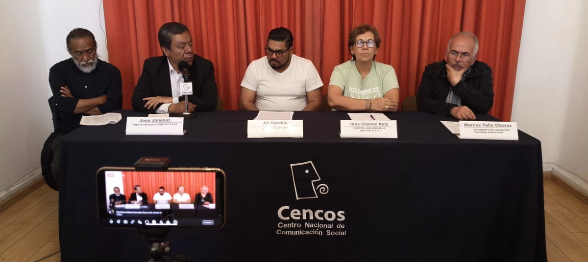 En conferencia, integrantes de la Unión Popular de Vendedores Ambulantes (UPVA) 28 de Octubre, Movimiento de Liberación Nacional Nuevo País, de la sección 9 y 10 de la Coordinadora Nacional de Trabajadores de la Educación (CNTE) y Frente Popular Francisco Villa (FPFv) .