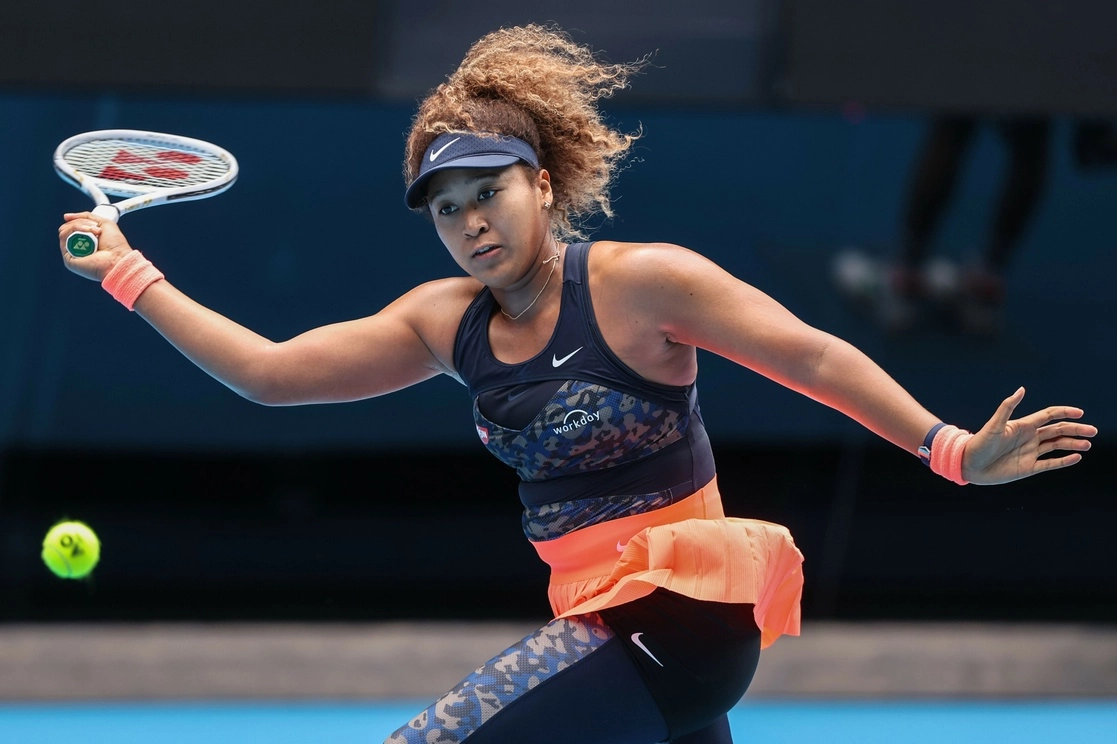 Naomi Osaka requirió de una hora y 55 minutos para dejar fuera del Grand Slam a la española Garbiñe Muguruza. Foto Afp