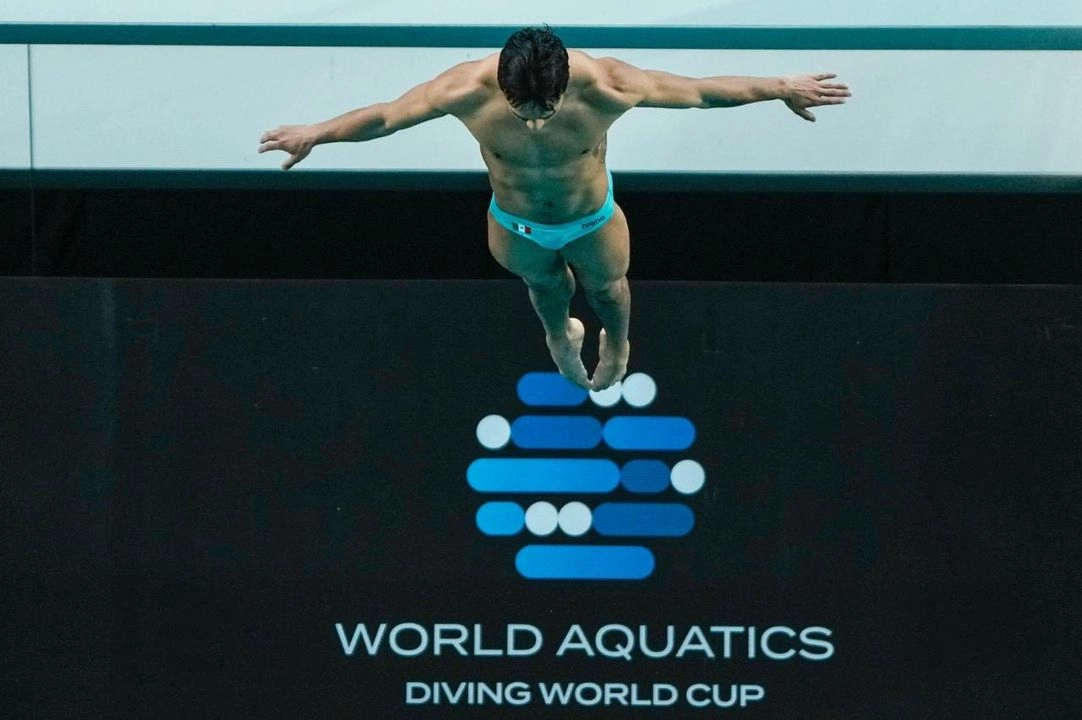 Aunque el capitalino Osmar Olvera cumplió con ubicarse entre los 12 mejores, las reglas de la competencia indican que sólo dos atletas por país pueden clasificar a la final. Juan Celaya (6) y David Vázquez (8) avanzaron. Imagen tomada de 