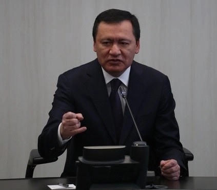 Miguel Ángel Osorio Chong, coordinador de los senadores del PRI. Foto LA JORNADA/Yazmín Ortega Cortés