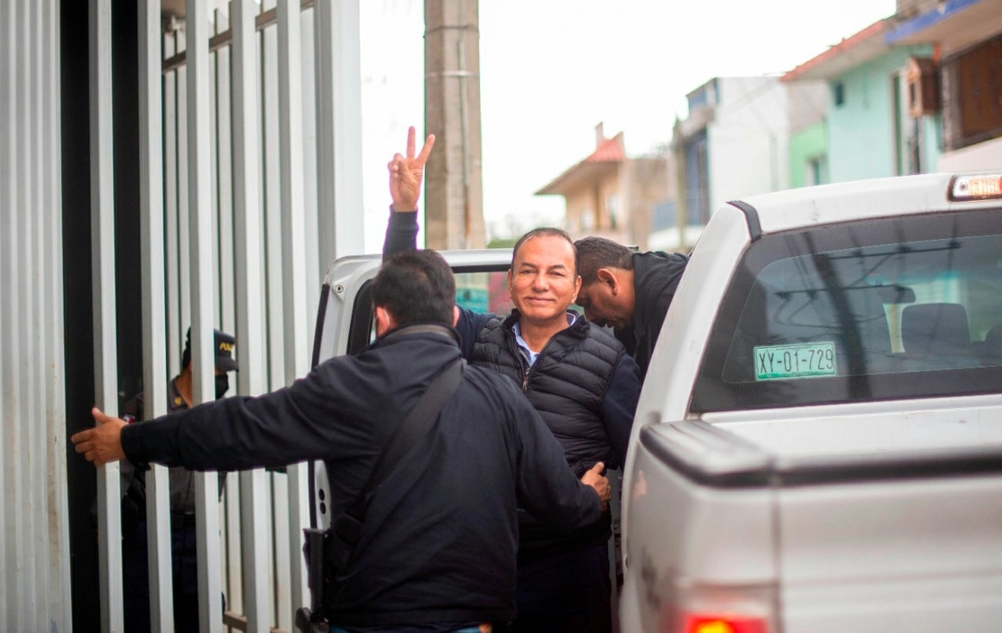El secretario técnico del Senado, José Manuel del Río Virgen, fue ingresado al penal de Pacho Viejo, en Coatepec, Veracruz, el 22 de diciembre de 2021, acusado del homicidio de René Tovar, entonces candidato de Movimiento Ciudadano a la alcaldía de Cazones de Herrera, perpetrado en junio de ese año. Foto Sergio Hernández Vega