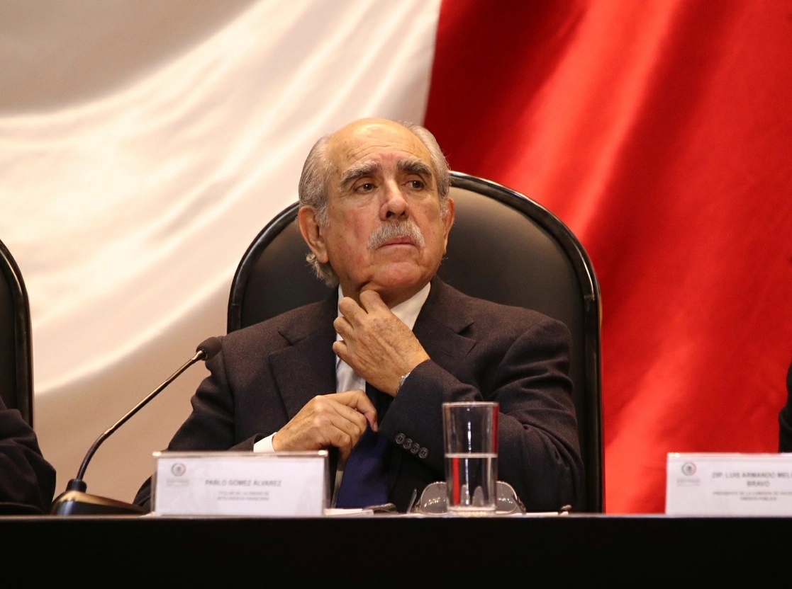 El titular de la Unidad de Inteligencia Financiera, Pablo Gómez Álvarez. Foto María Luisa Severiano / Archivo