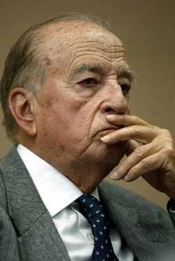 El pasado 11 de febrero el sociólogo y defensor de los pueblos indígenas, Pablo González Casanova, cumplió 98 años de edad. Foto Cristina Rodríguez / Archivo
