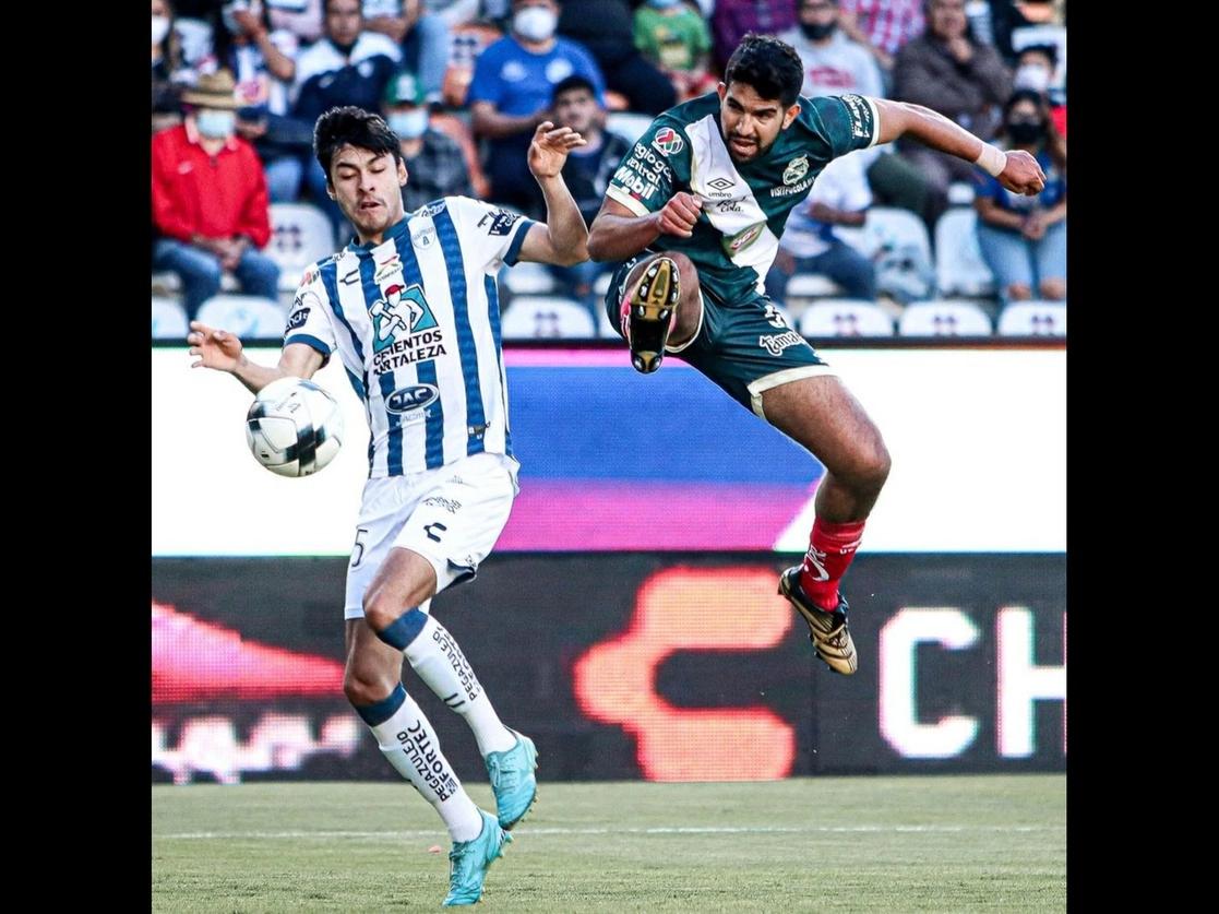 El equipo de Larcamón se vino abajo en la recta final del torneo. Foto tomada del Twitter de @clubpuebla