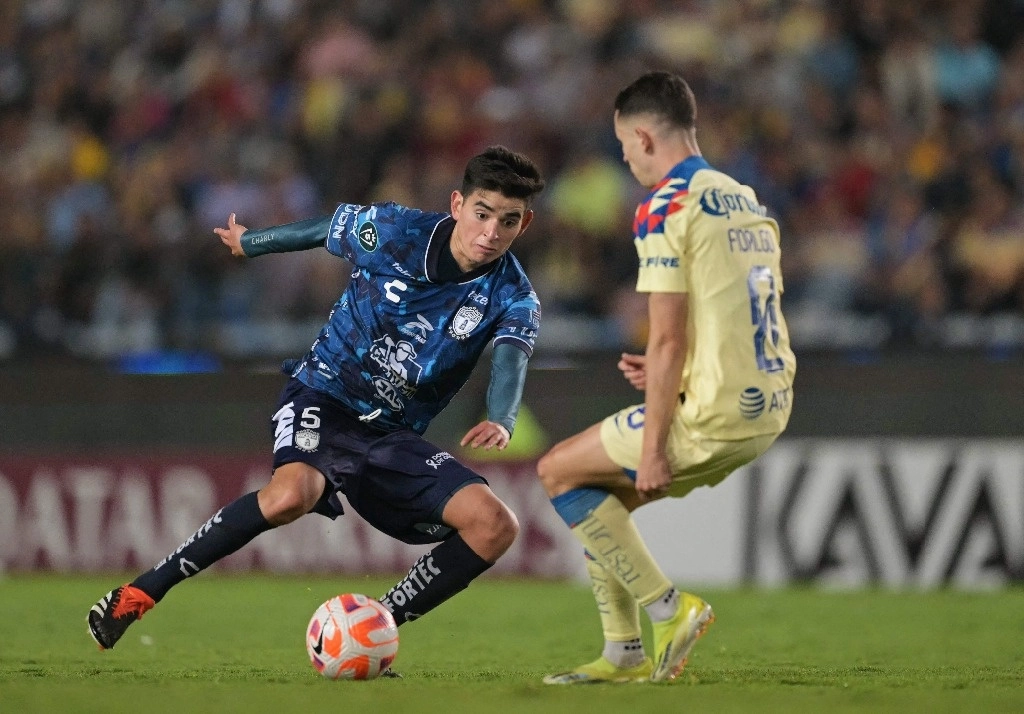 Pachuca enfrentará en la final al ganador de la llave que se resolverá el miércoles entre Monterrey de México y Columbus Crew de Estados Unidos. Foto Afp.