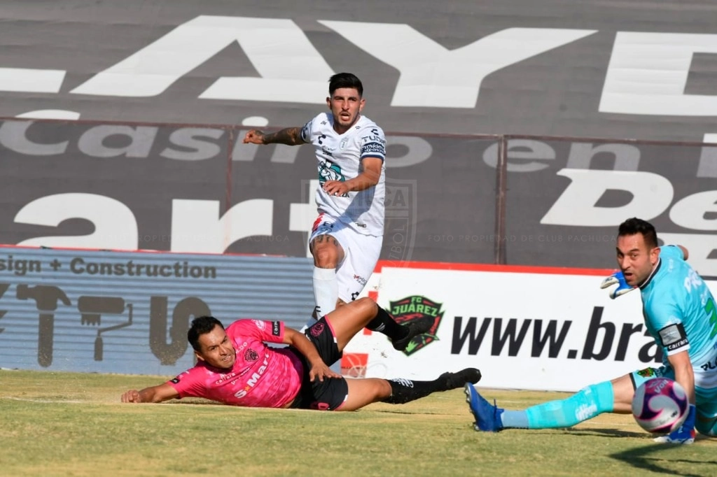A pesar de los esfuerzos Pachuca y Bravos de Juárez concluyeron con marcador 1-1. Foto @Tuzos