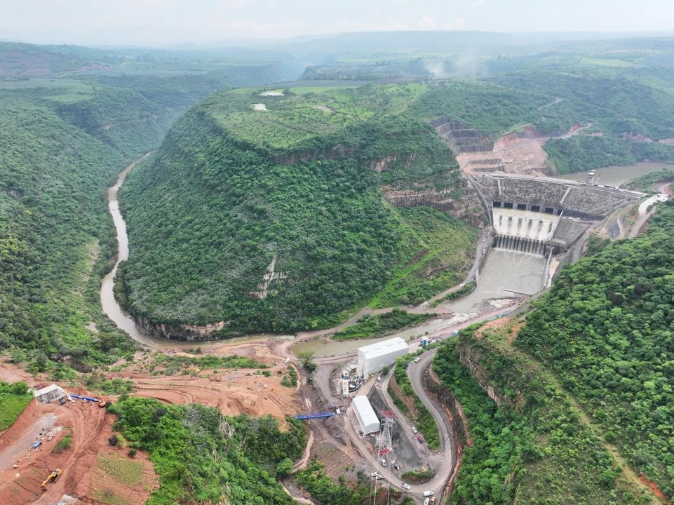 En relación con el nivel de almacenamiento de agua que hay en el país, precisó el banco, las presas han recuperado este año sus niveles en comparación con 2025, según el monitoreo diario que realiza la Comisión Nacional del Agua (Conagua). Foto 