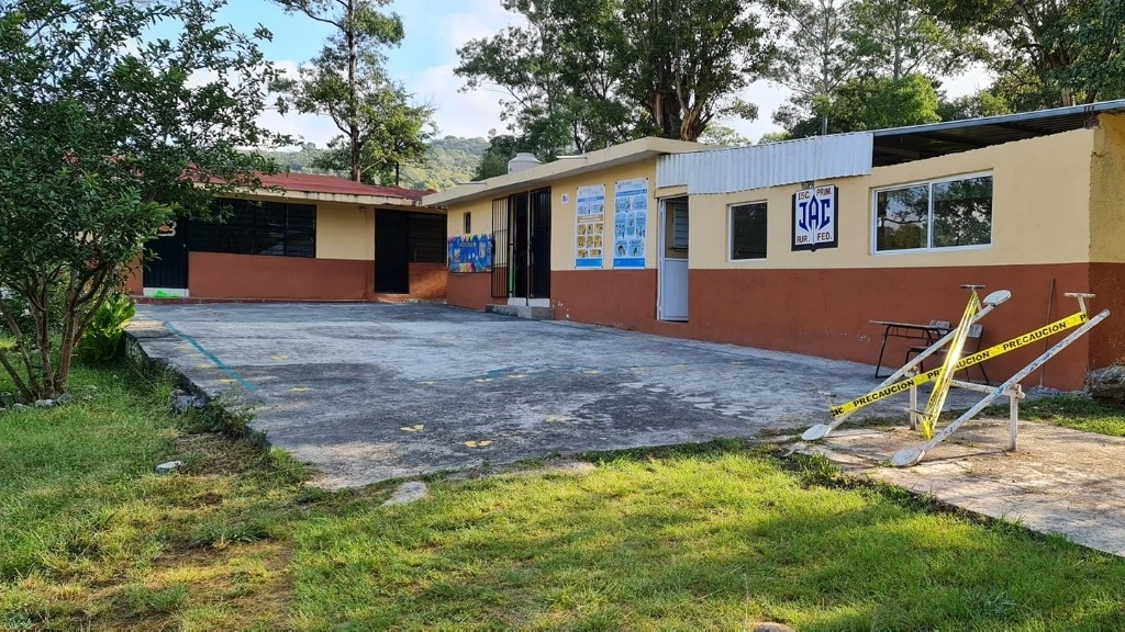 Escuela primaria Jesús Álvarez Constantino, en Morelia, Michoacán. Foto Tomada de Facebook / Esc Prim "Jesús Álvarez Constantino "