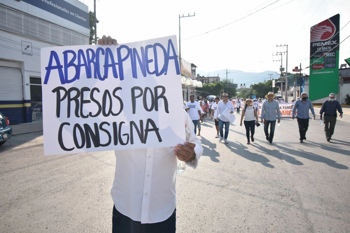 Marcha realizada el 28 de agosto de 2022 en Chilpancingo, Guerrero, para exigir la liberación del ex alcalde José Luis Abarca y su esposa María de los Angeles Pineda. Foto Cuartoscuro