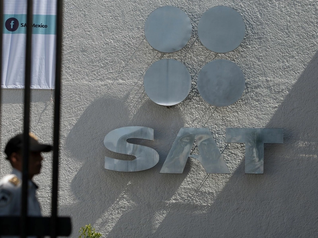 Oficina del SAT en la capital del país. Foto Cristina Rodríguez / Archivo