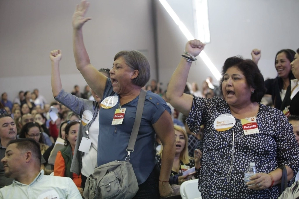 El secretario de Educación, Luis Gallego, dio a conocer que en la administración de Marina del Pilar Ávila Olmeda se han pagado nóminas extraordinarias por 500 millones de pesos. Foto Cuartoscuro / Archivo