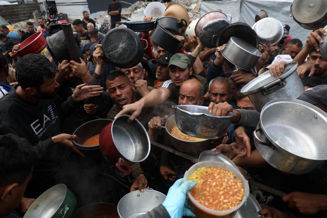 La Unrwa dijo el domingo que sus suministros de harina en Gaza se han agotado debido a que Israel continúa restringiendo la entrada de alimentos y ayuda humanitaria.