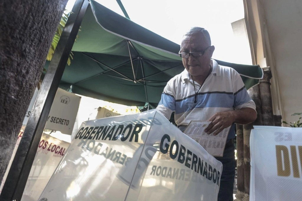 PAN Colima busca formalizar una alianza con otros partidos para evitar que Morena gane la gubernatura del estado en las elecciones del próximo año. Foto Cuartoscuro / Archivo