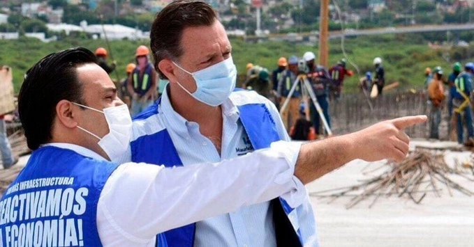 Mauricio Kuri, candidato a la gubernatura de Querétaro (c) en imagen de archivo. Foto tomada de la cuenta de Twitter @makugo