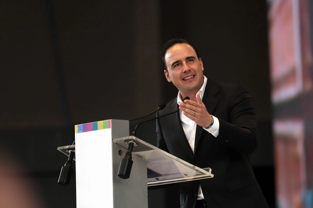 Manolo Jiménez Salinas rindió protesta ciudadana como gobernador de Coahuila el 1 de diciembre de 2023. Foto Cuartoscuro 