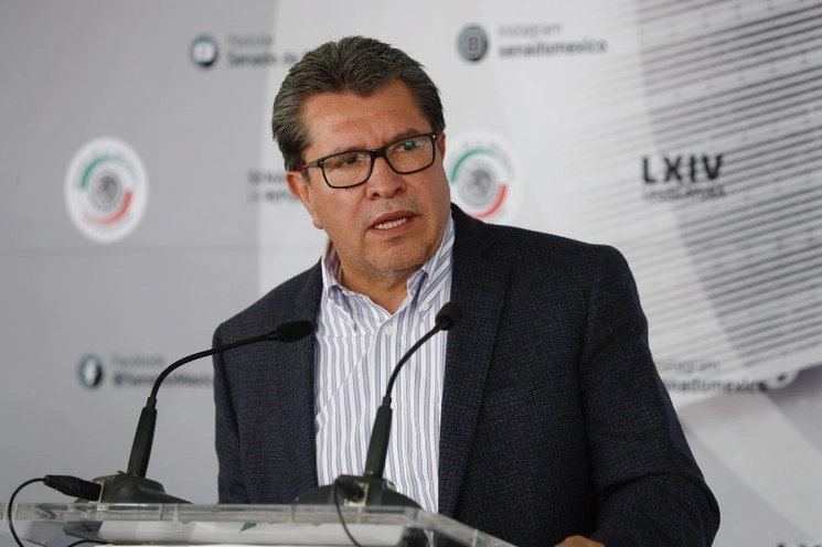 El senador Ricardo Monreal en conferencia en marzo pasado. Foto Cristina Rodríguez