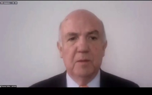 Vicente Yáñez, presidente del organismo, señaló que la caída fue producto del cierre temporal y permanente de algunas tiendas, incertidumbre del gobierno, aumento de la informalidad y debilidad del mercado interno. Imagen tomada de @ANTADMx