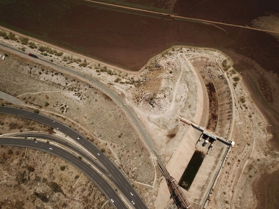 La presa Abelardo L. Rodríguez, en Hermosillo, Sonora, se secó por completo.Foto 