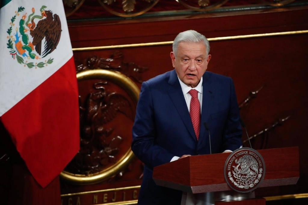 El presidente López Obrador durante la presentación de las reformas a la Constitución. Foto: Cristina Rodríguez