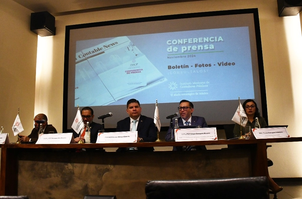 El Paquete Económico de 2025 debe prever el cimiento de la reforma fiscal que requerirá este sexenio, ya que la economía está comprometida al tener un déficit fiscal de 6%, declaró Héctor Amaya Estrella, presidente del Instituto Mexicano de Contadores Públicos. Imagen tomada de @IMCP

