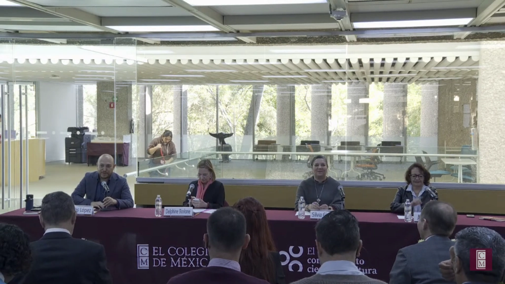 Se realiza el Ciclo de seminarios franco-mexicanos sobre el tema de las ciudades del futuro. Imagen tomada de la transmisión en vivo del evento