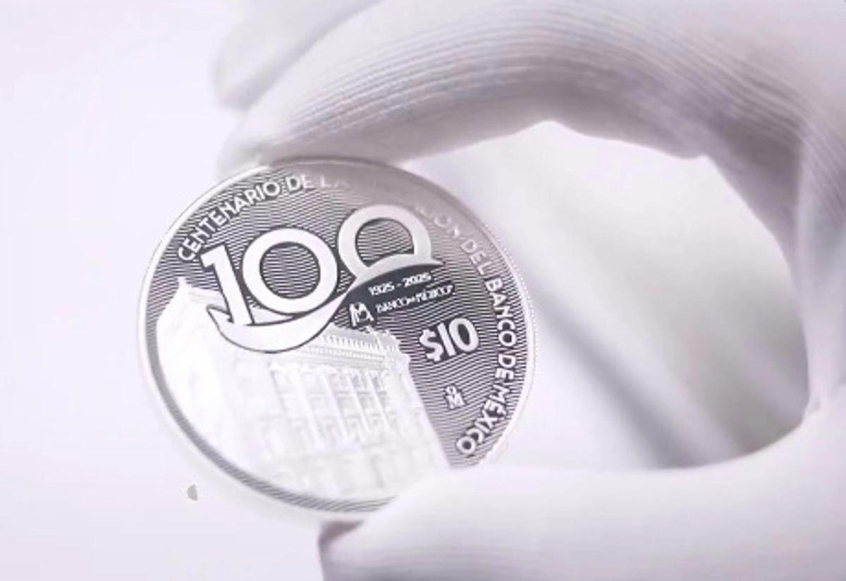 Con esta pieza, los amantes de la numismática podrán sumar otra de alto valor a su colección. Imagen tomada de video publicado en 