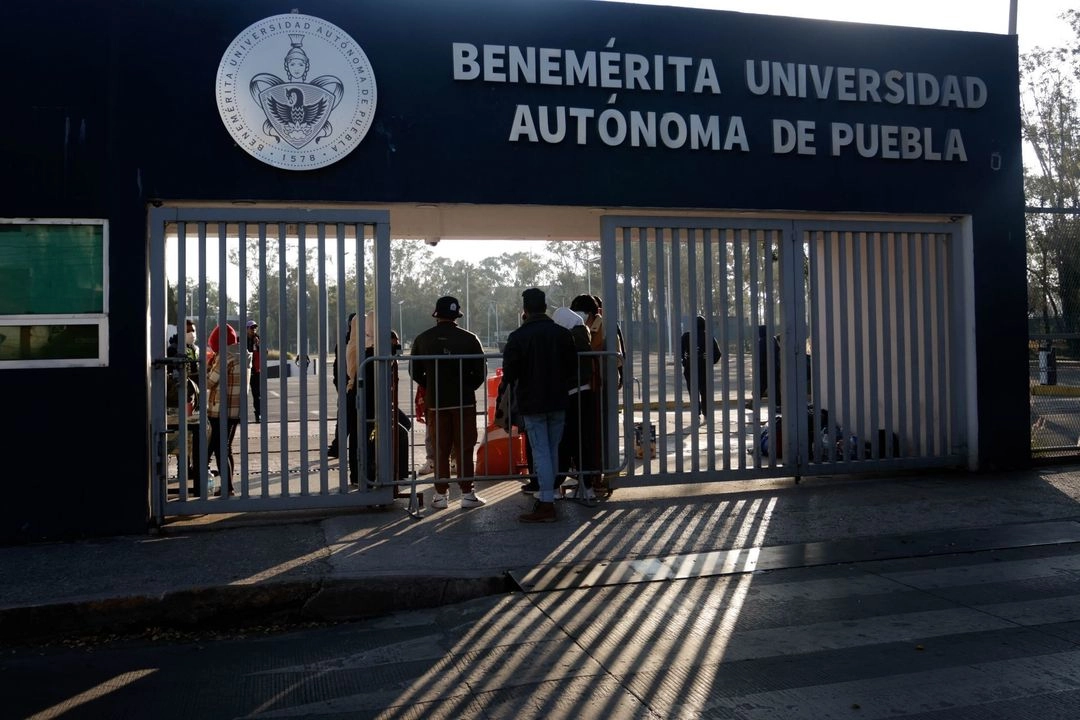 Se prevé que estudiantes en paro de la Benemérita Universidad Autónoma de Puebla entreguen las instalaciones este lunes. Foto