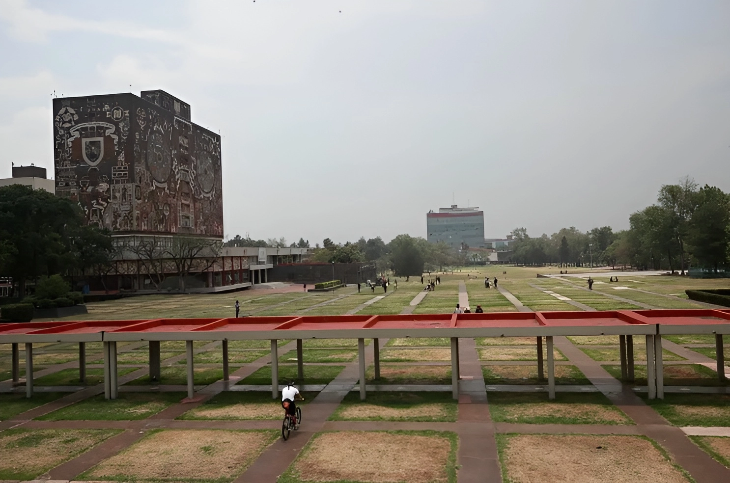 Vista de Ciudad Universitaria, en la capital del país. Foto Luis Castillo / Archivo