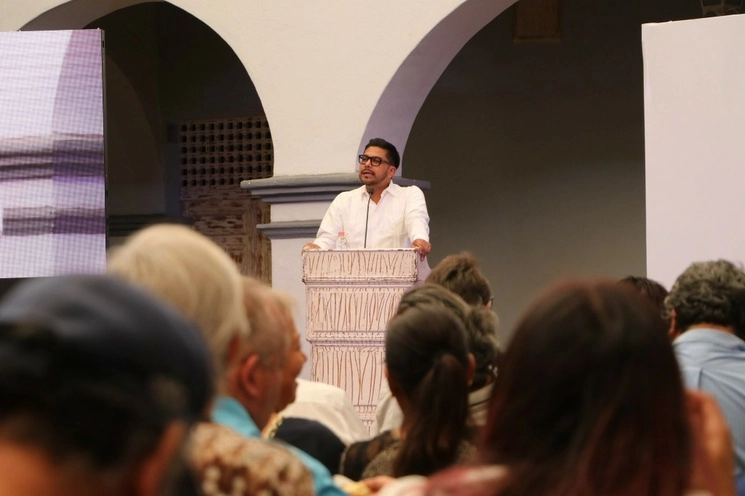 En imagen de archivo, Adolfo Cerqueda, alcalde morenista de Nezahualcóyotl. Foto tomada de la cuenta de Twitter @Adolfo_Cerqueda