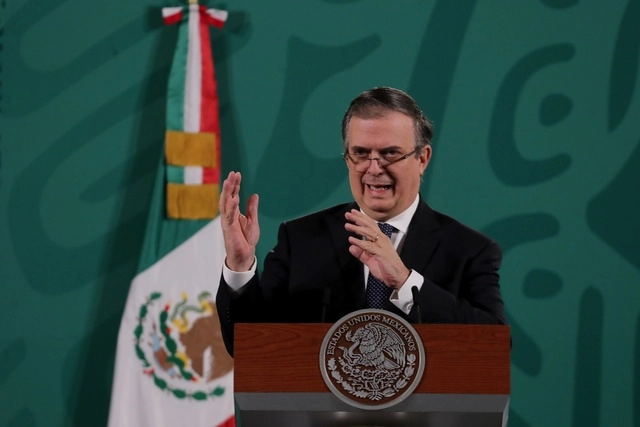 El canciller Marcelo Ebrard durante conferencia de prensa matutina. Foto Roberto García
