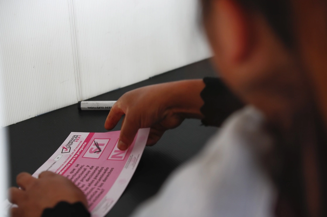Se registraron ayer 749 votos nulos en Nuevo León que es el .51 por ciento del total. Foto  Víctor Camacho