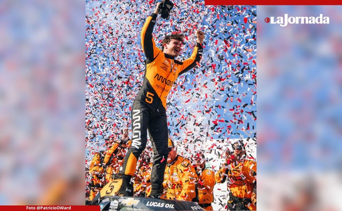 El piloto regiomontano ganó en Iowa su primera carrera de la temporada de IndyCar. Foto 
