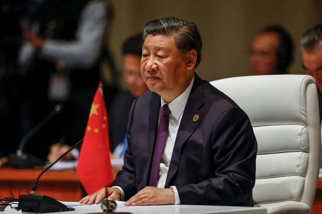 El presidente chino, Xi Jinping, advirtió ayer que la sociedad está acercándose a una coyuntura crítica y tiene que decidir si mantiene la paz y la estabilidad o cae en el abismo de una nueva ‘guerra fría’. Foto Afp 