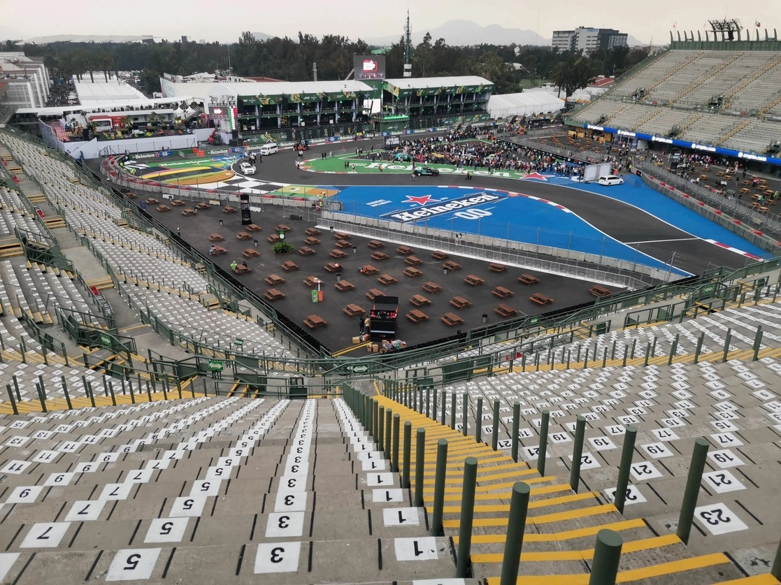 Aspecto interior del autódromo Hermanos Rodríguez, en la Ciudad de México. Foto Cuartoscuro 