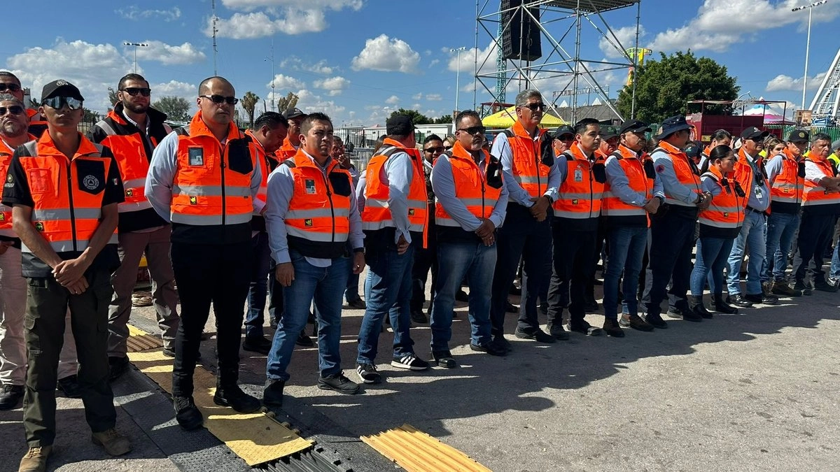 Elementos de Protección Civil de San Luis Potosí desplegarán un operativo de apoyo a los automovilistas afectados por las manifestaciones de transportistas anunciadas para este lunes. Foto 