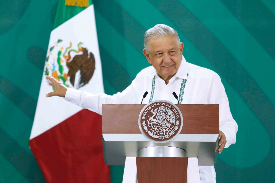 El presidente Andrés Manuel López Obrador durante su conferencia matutina realizada en Isla Mujeres, Quintana Roo, el 29 de abril de 2022. Foto cortesía Presidencia