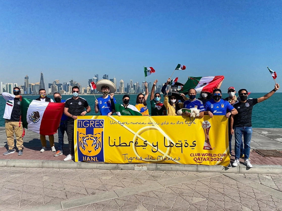 Integrantes de la comunidad de México en Catar se alistan para apoyar a los Tigres en el Mundial de Clubes. Foto Twitter @TigresOficial