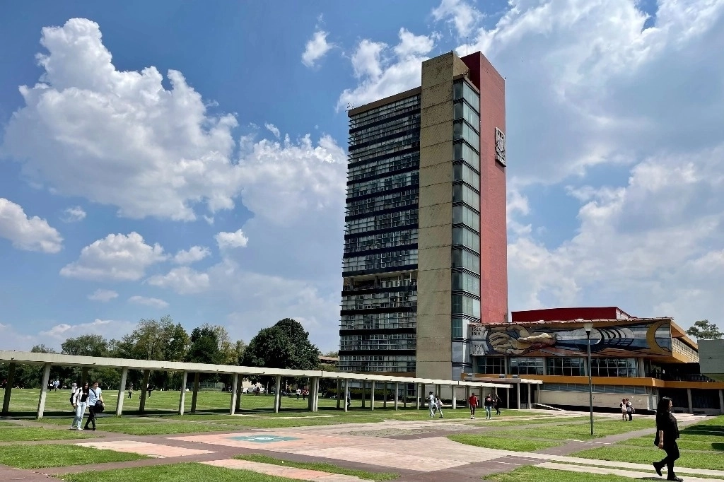 Otras instituciones de educación superior que verán mermados sus fondos serán el Instituto Politécnico Nacional, con 2 mil 190.7 millones menos; la Universidad Pedagógica Nacional con 989.2 millones menos; la Universidad Autónoma Metropolitana, con mil 337.4 millones menos. Foto Roberto García Ortiz/ Archivo 
