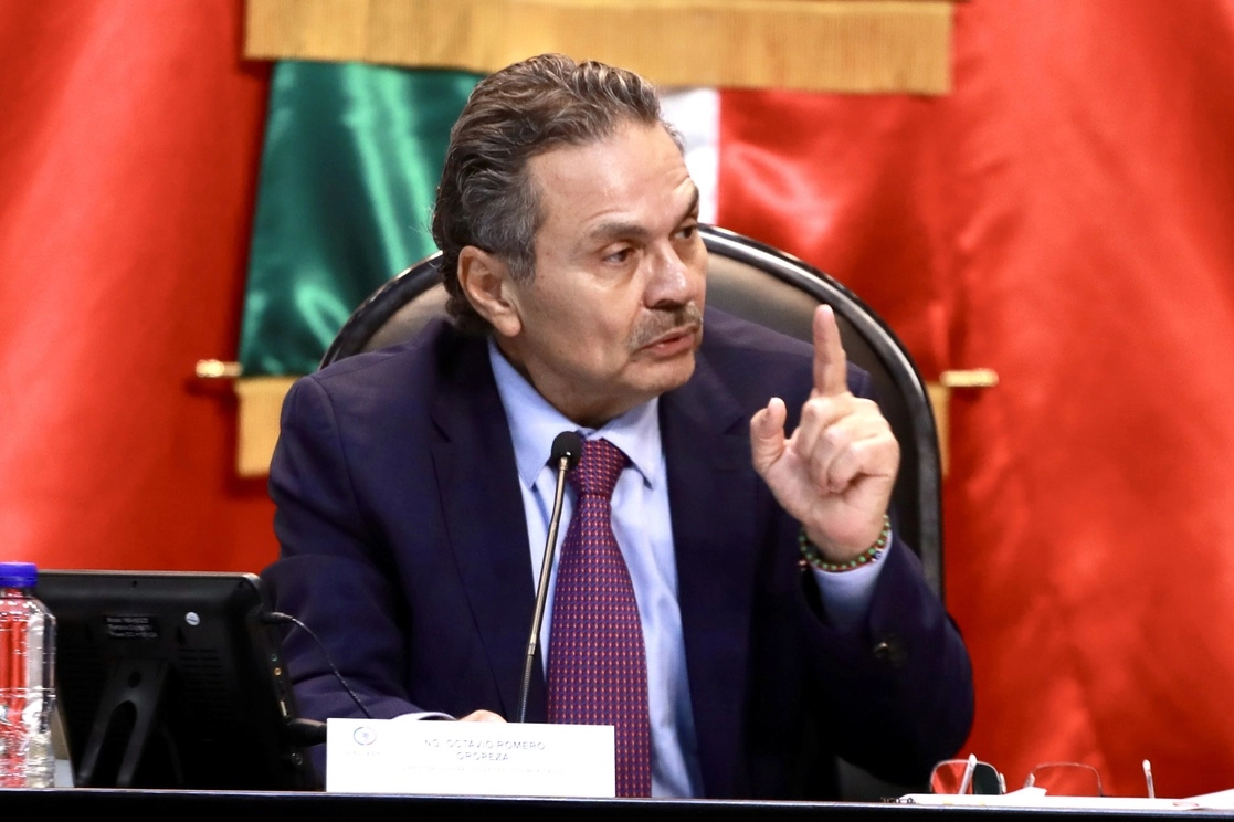 Octavio Romero Oropeza, director general de Pemex. Foto Luis Castillo