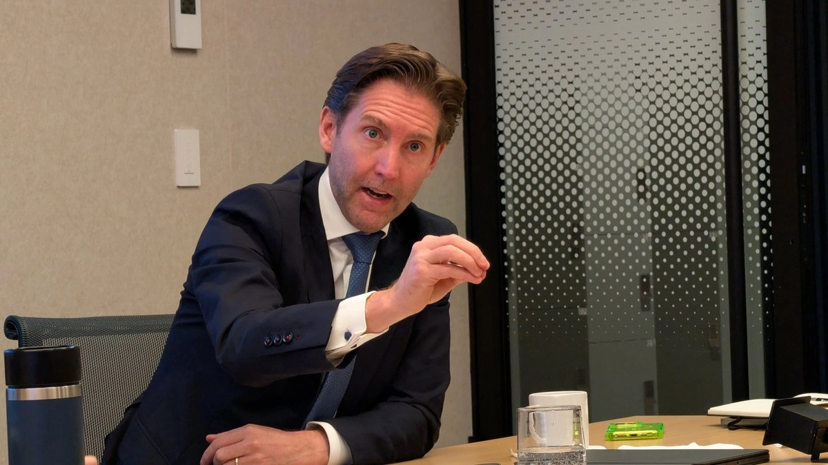 Roberto Nuñez, Roberto Núñez, director del mercado de capitales de Bank of America México. 